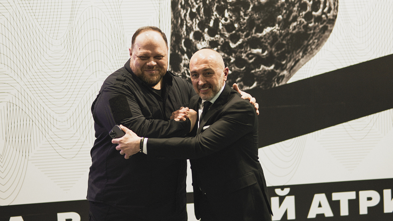 Унікальну виставку-експедицію "Гривня. Більше ніж гроші" презентували Національний банк та Український Дім (6)