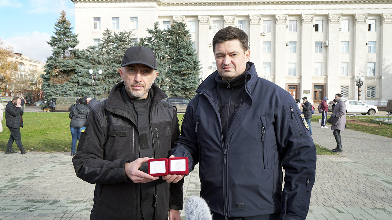 Національний банк презентував першу пам’ятну медаль із серії, присвяченої містам героїв України (уточнено) (2)