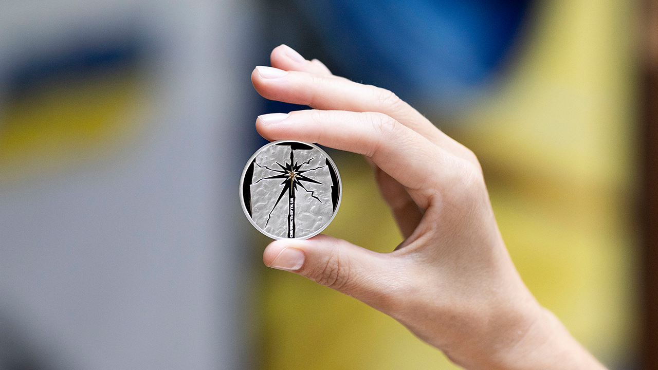 NBU Presents Commemorative Coins Entitled “The Courage To Be. UA” to Mark Ukraine’s Independence Day (5)