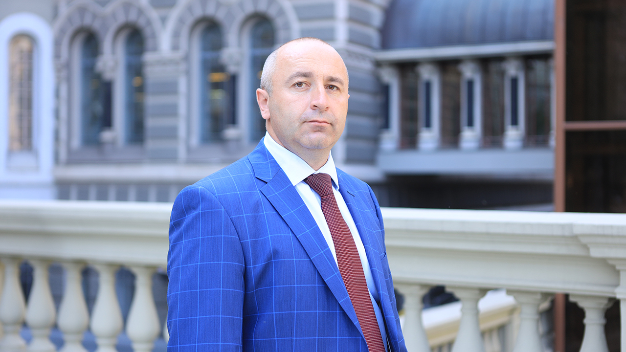 Начальник Управління роботи з проблемними активами НБУ Олег Далеко завершив роботу в Національному банку