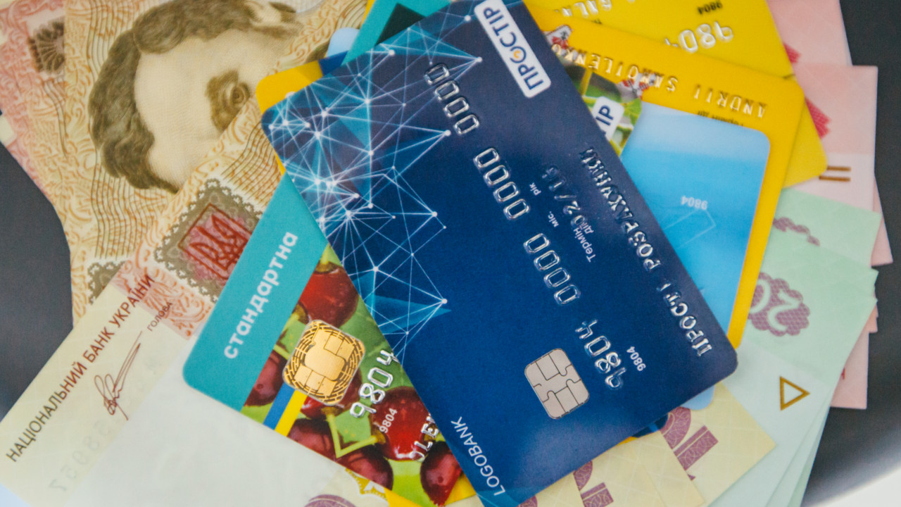 Національний банк рекомендує максимально перейти на безготівкові розрахунки на період карантину