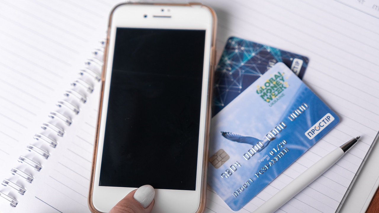 Undeniable Card Market Trends in 2020: Online Settlements and Contactless Payments