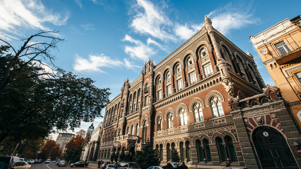 До фінансової установи застосовано захід впливу за несвоєчасне подання звітності