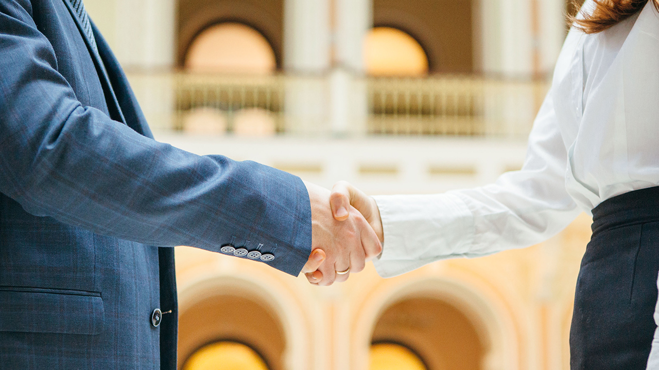 Банки перевірятимуть повноваження осіб, які самостійно доставляють документи на примусове списання коштів