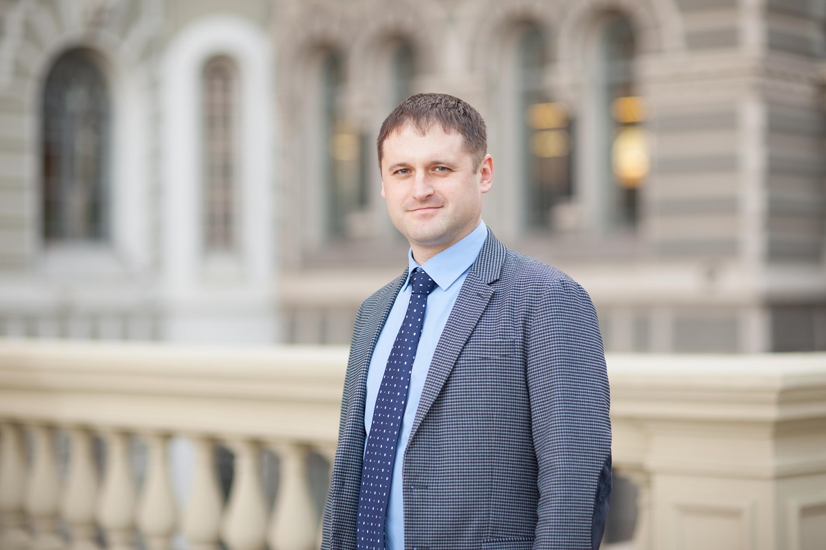 Директором Департаменту монетарної політики та економічного аналізу став Володимир Лепушинський